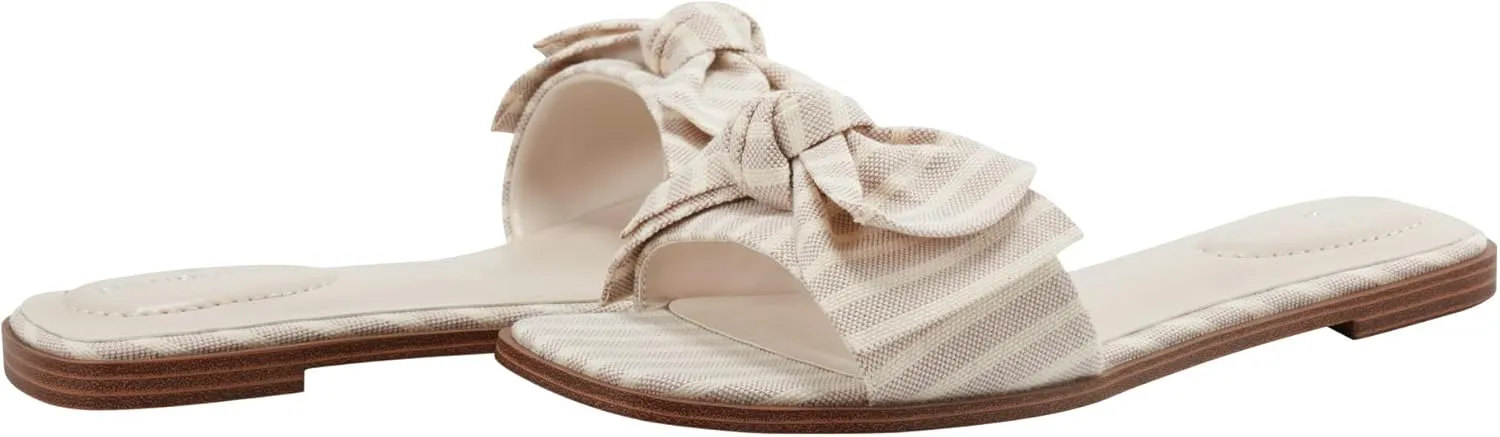 Bandolino Women's Violeta Flat Sandal