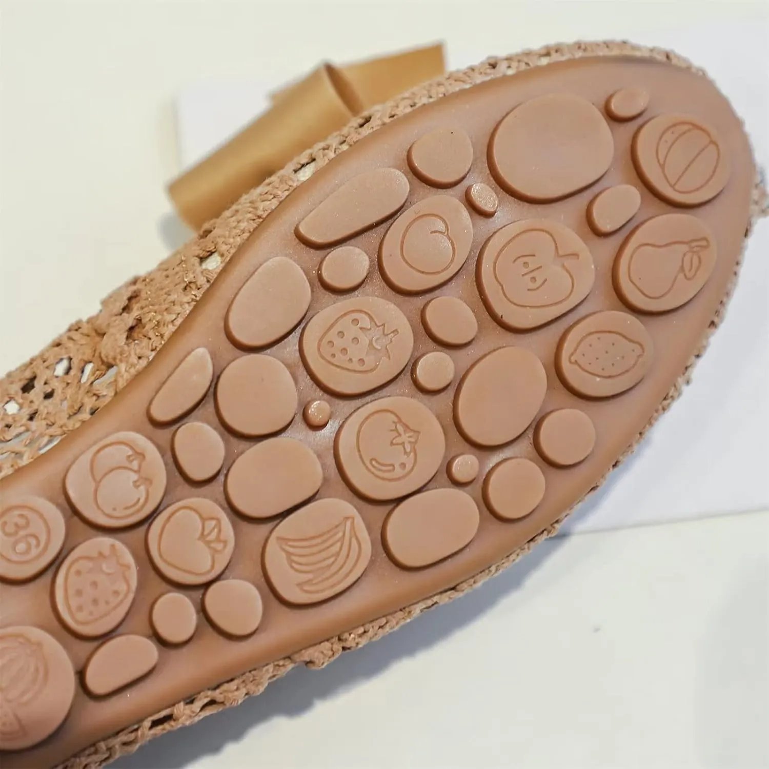Stunner Women's Round Toe Flats Lace Hollow Breathable Slip on Flat Shoes