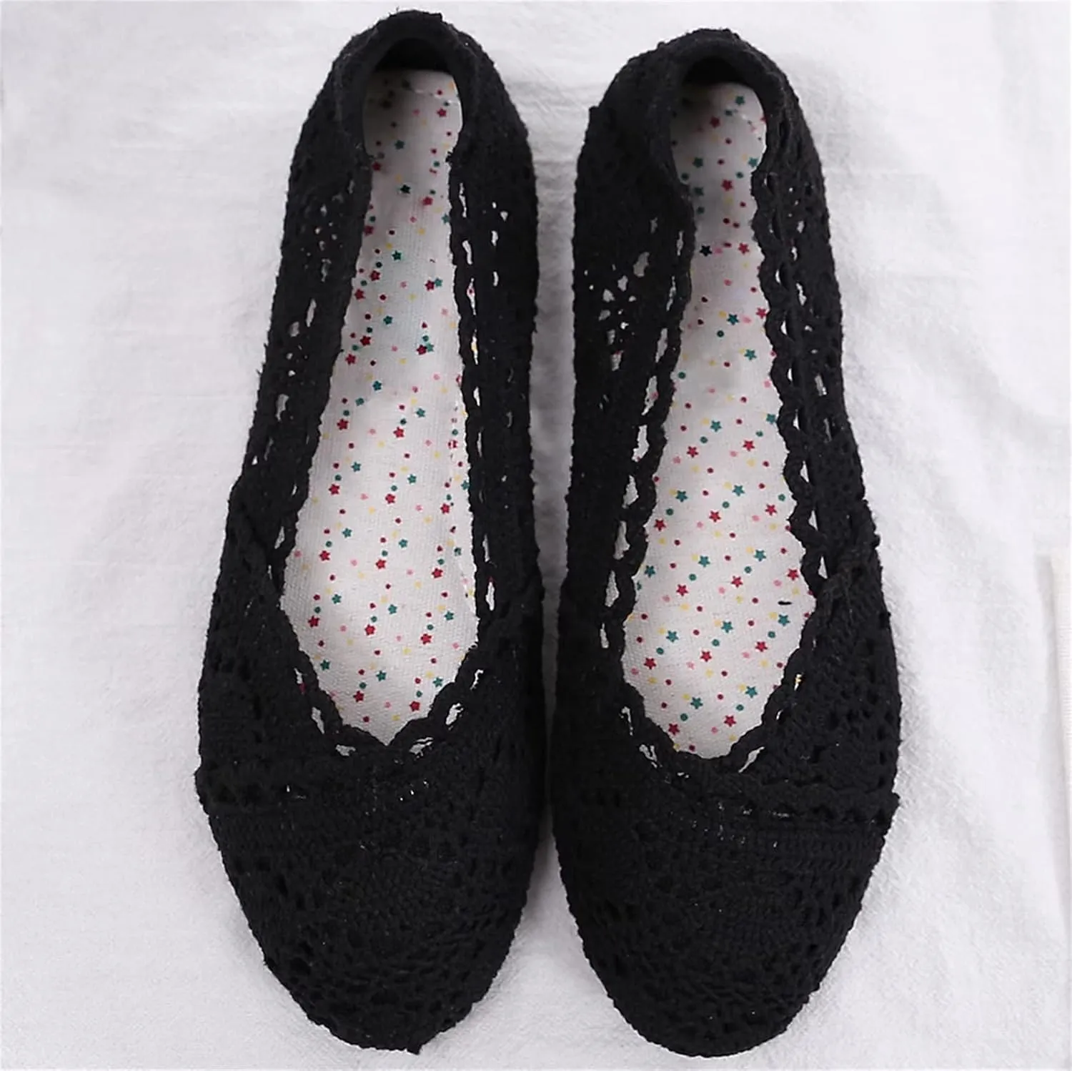 Stunner Women's Round Toe Flats Lace Hollow Breathable Slip on Flat Shoes