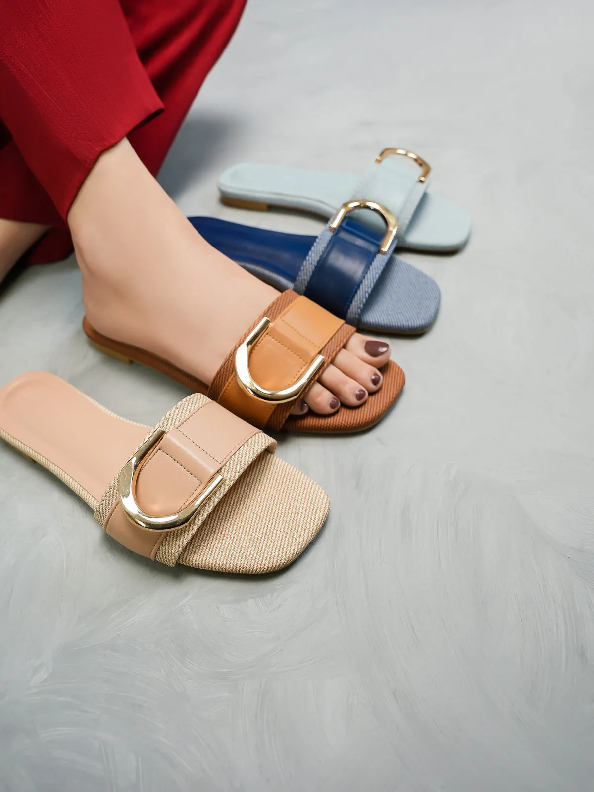 Women "MATTEO" Buckled Detailing Slippers