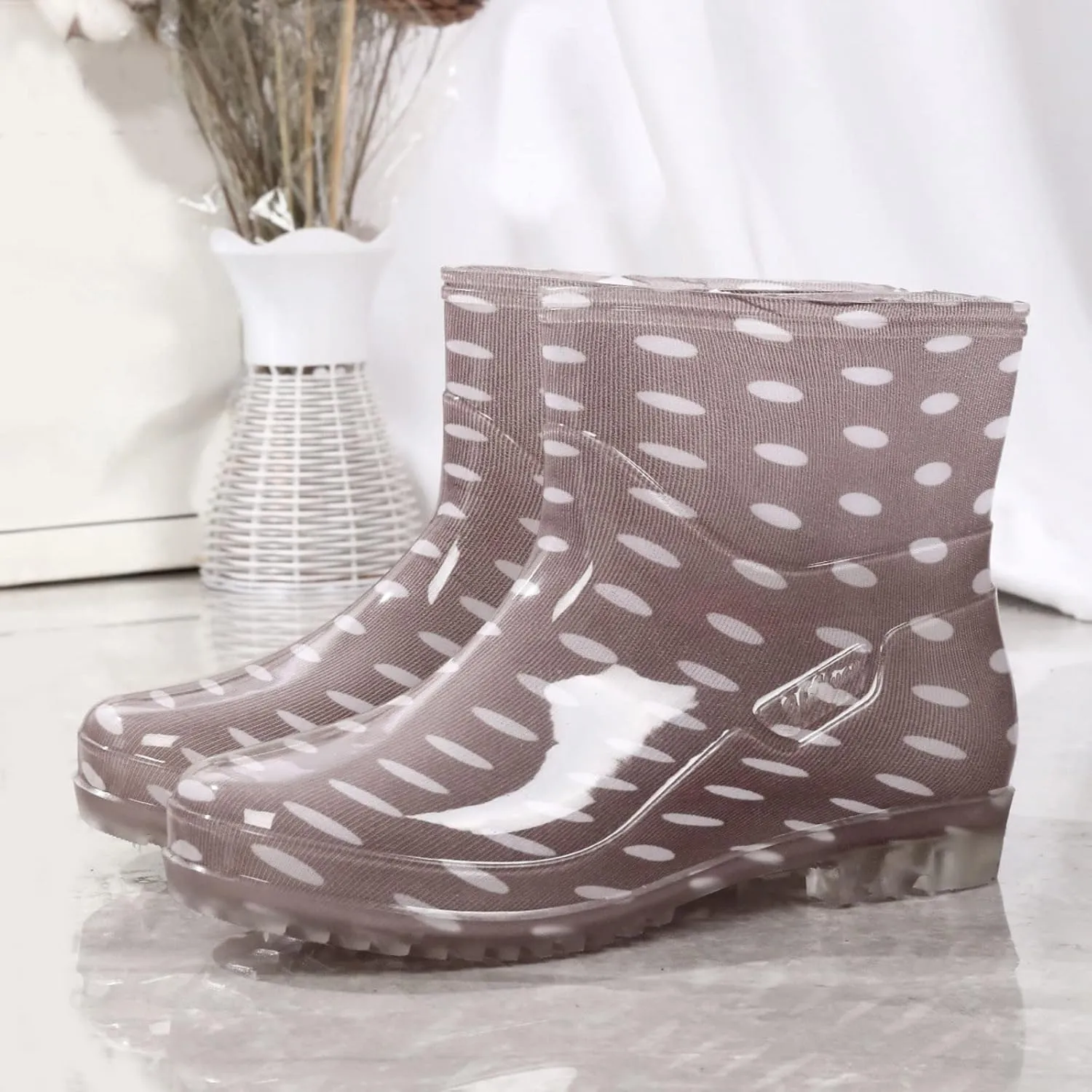 Women Rain Boots Wide Calf Comfort Lightweight Waterproof Fall Women's Ankle Rain Boots Slip On Garden Outdoor Shoes